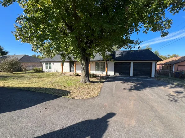 737 S Choctaw Rd, Choctaw, OK 73020