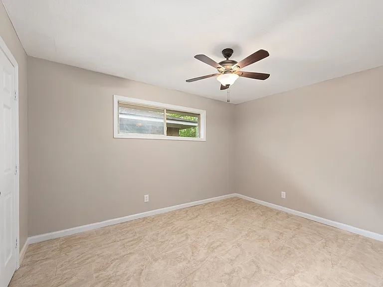 115 Arbor St — Photo 11