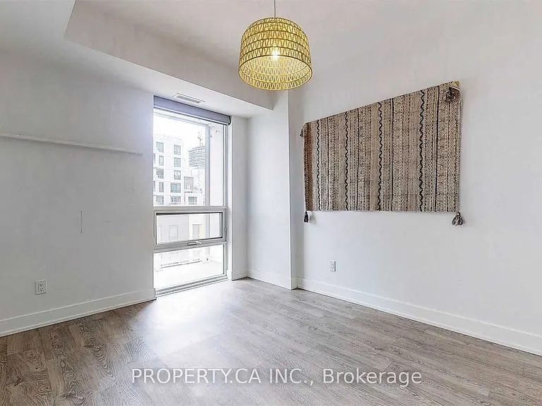 80 Vanauley St #315 — Photo 15