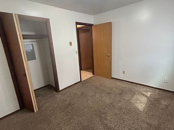 4th image of 1816 Bloedel Ave #4