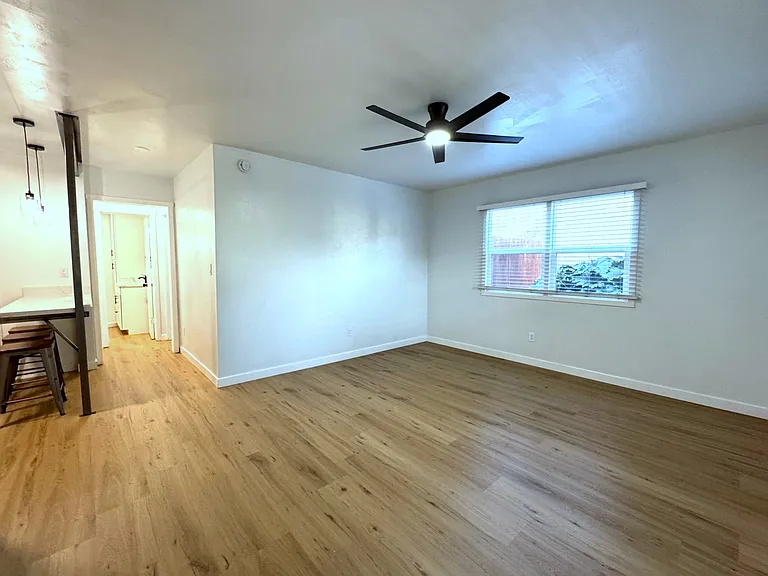 4556 Palm Ave #4556 — Photo 5