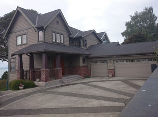 8479 42nd Ave SW, Seattle, WA 98136