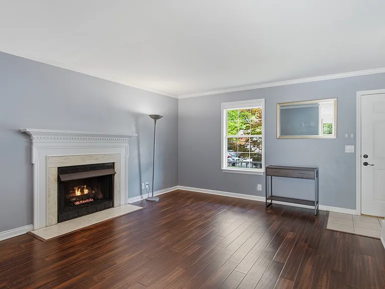 1236 Carriage Park Dr — Photo 8