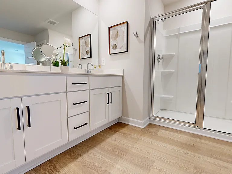 300 Gerard Cir — Photo 22
