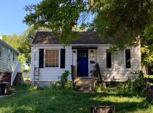 6520 Charles St, Omaha, NE 68132