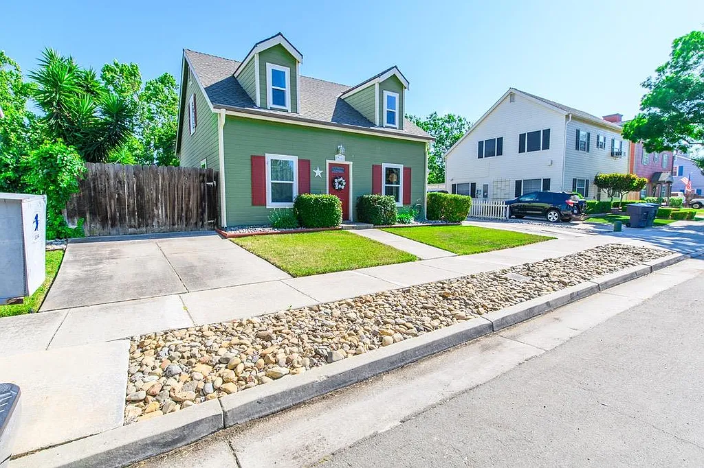 Property photo 4