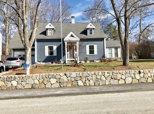 53 Inman St, Hopedale, MA 01747