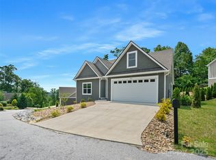 241 Millbrae Loop, Hendersonville, NC 28791