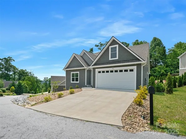 241 Millbrae Loop, Hendersonville, NC 28791