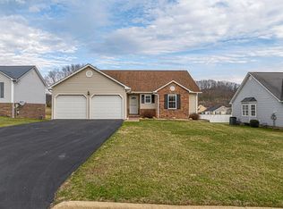 139 Brandon Ln, Bristol, VA 24201