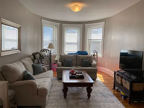 28 Fuller St #5 Photo 1