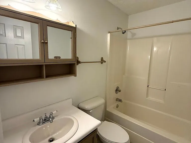5481 Landview Pl — Photo 7