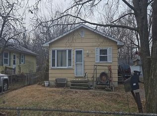 1529 N Taylor Ave, Decatur, IL 62526