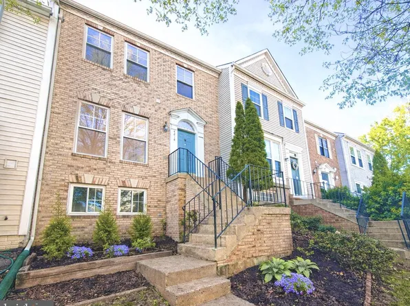 4818 Pheasant Brook Ln, Fairfax, VA 22033