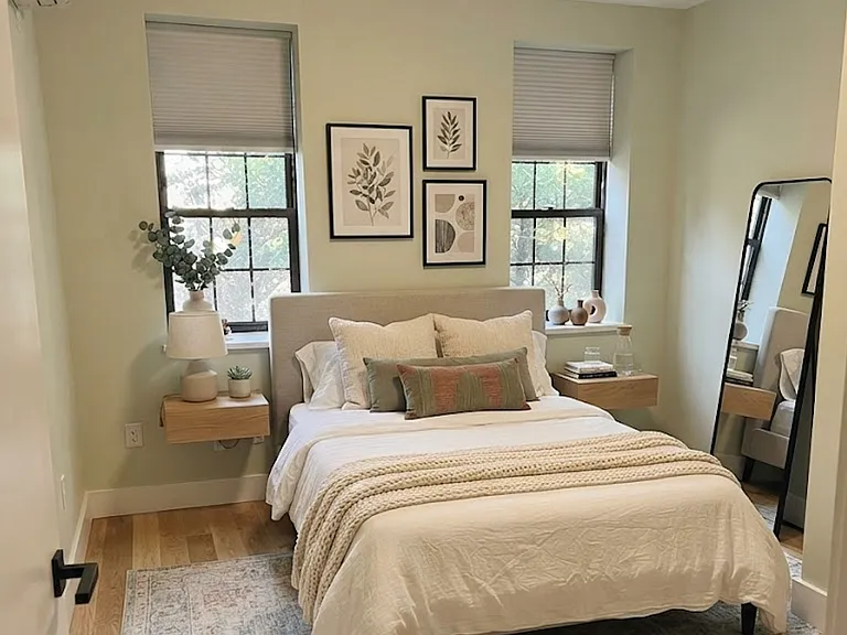 482 Onderdonk Ave #2R — Photo 5