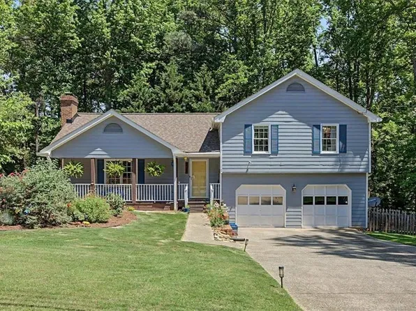 1354 W Prospect Dr, Lawrenceville, GA 30043