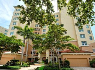 401 N Point Rd APT 304, Osprey, FL 34229