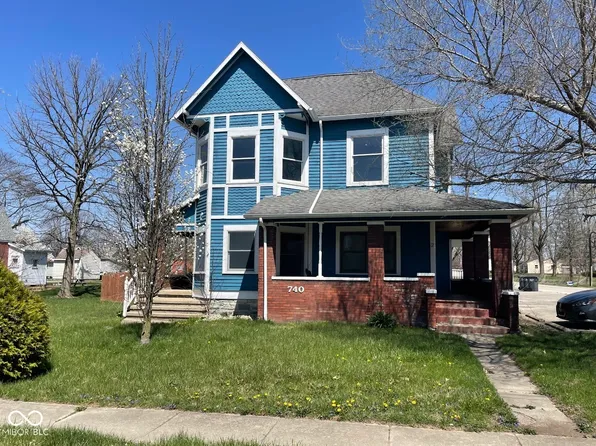 740 E State St, Albany, IN 47320