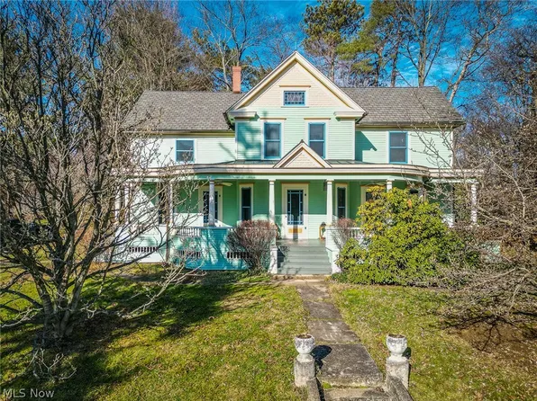 4041 Granger Rd, Akron, OH 44333