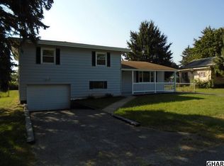 1001 Harriet St, Carlisle, PA 17013