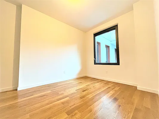 Rented by ACG Property Management LLC | media 27