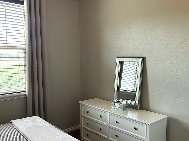 536 W Birch Park Dr — Photo 3