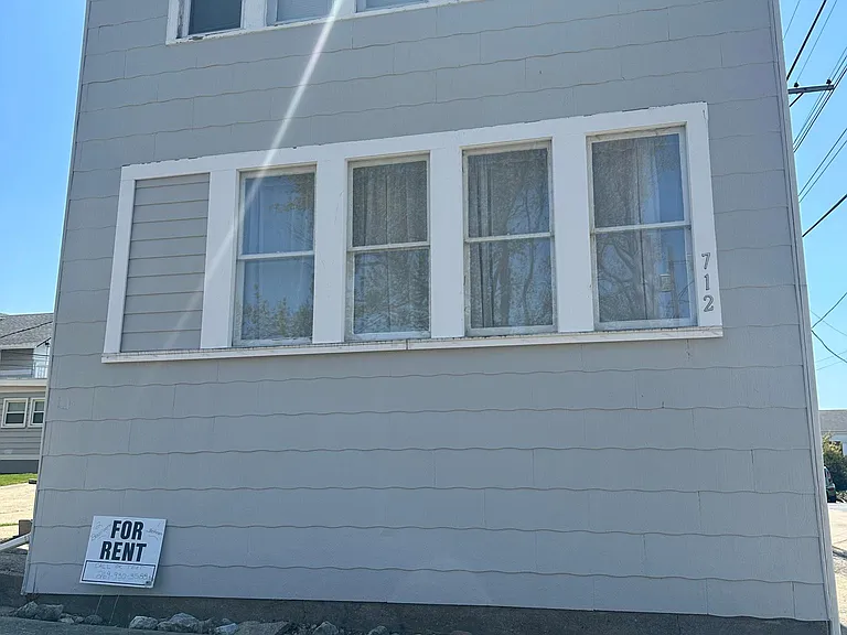 Upper unit