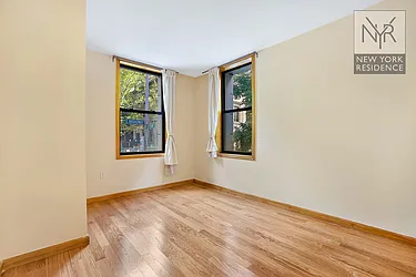 Rented by New York Residence