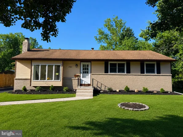 721 Mildred Ave, Somerdale, NJ 08083