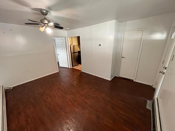 2nd image of 3037 Grace Ave Floor 1