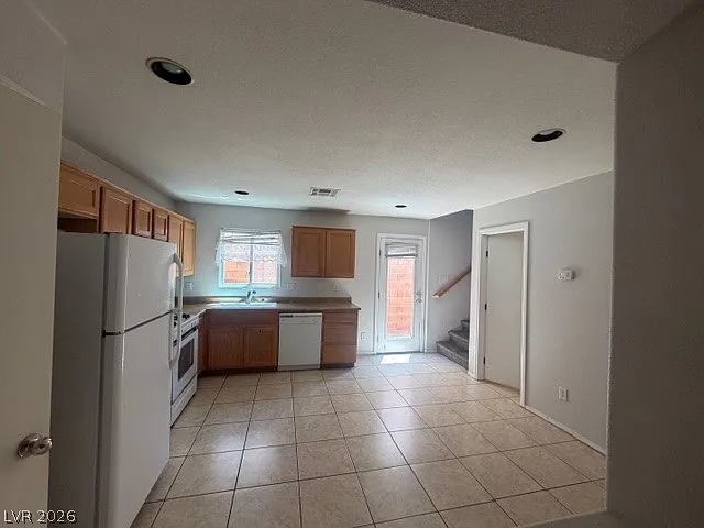 6037 Aripeka St — Photo 3