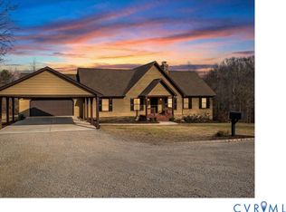 949 Old Buckingham Rd, Cumberland, VA 23040