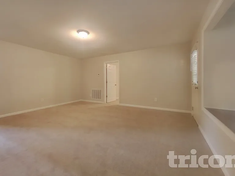 54 Freedom Dr NE — Photo 20