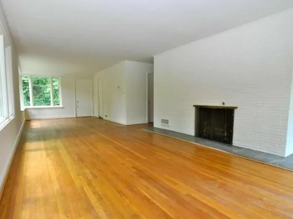 2830 Newlands St NW, Washington, DC 20015
