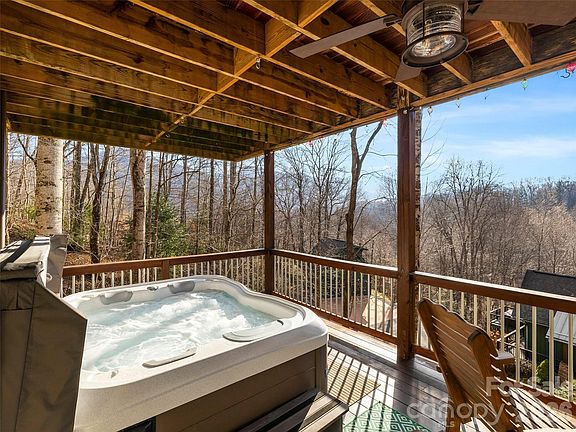 5th image of 262 Sweet Birch Dr