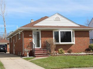 12105 Tonsing Dr, Garfield Heights, OH