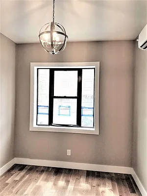 Rented by The Hamilton Group | media 32