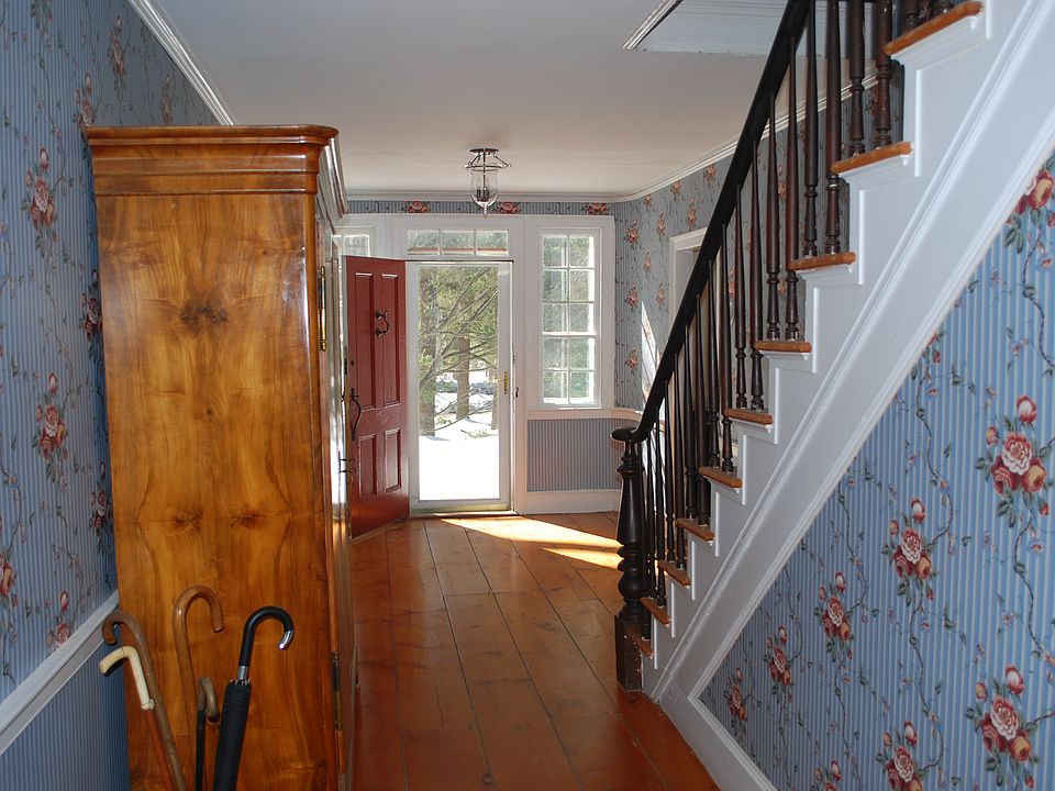 45 Vail Rd, Poughkeepsie, NY 12603 Zillow