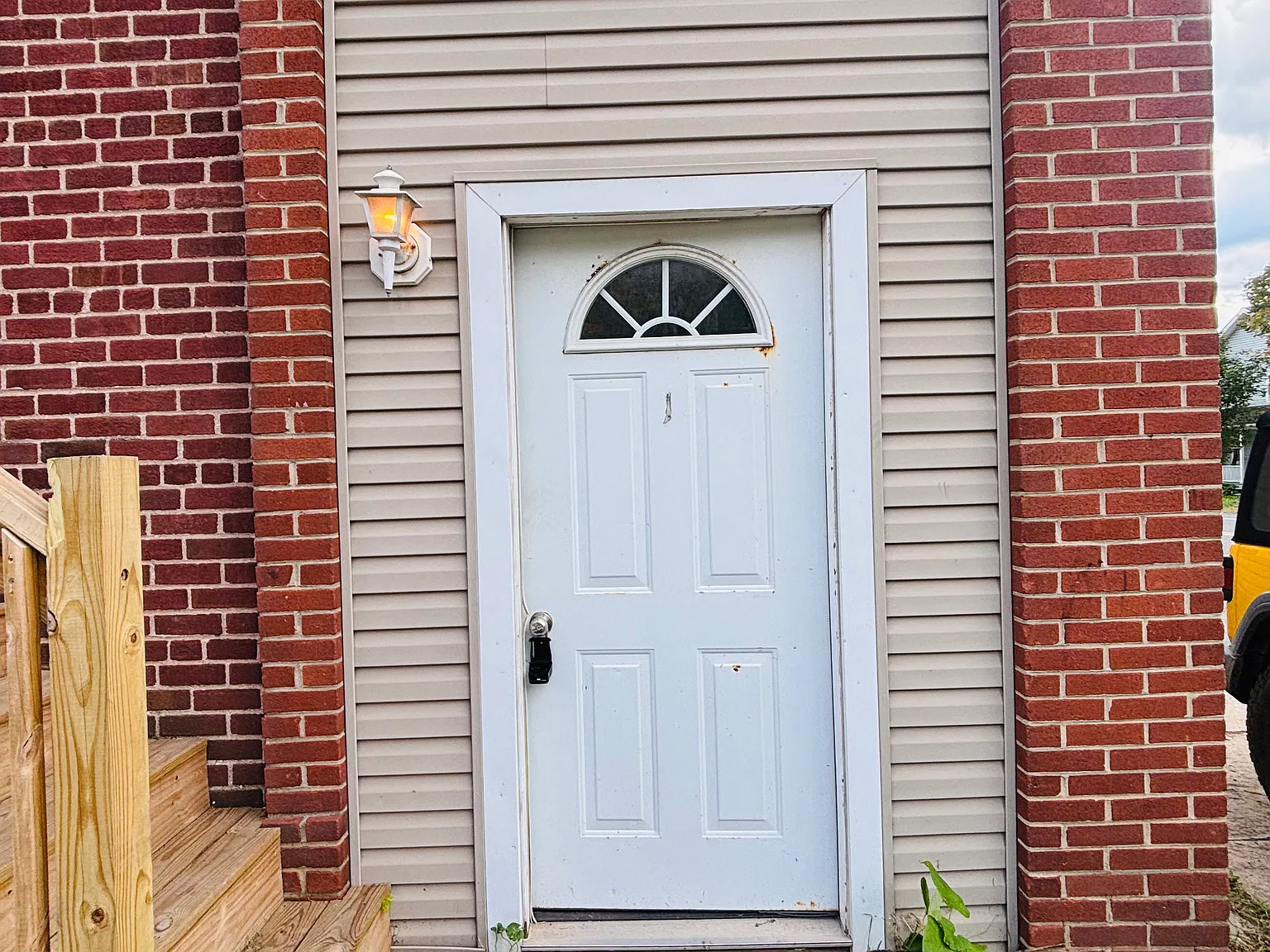 106 Main St — Photo 2