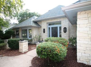 3507 SW Alameda Dr, Topeka, KS 66614