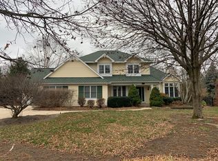 146 Bay Circle Dr, Holland, MI 49424