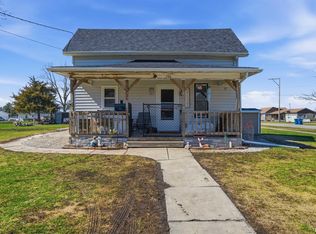 736 Washington St, Minonk, IL 61760