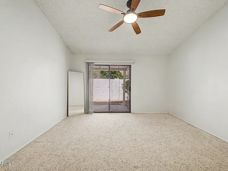 3510 E Hampton Ave #17 — Photo 38