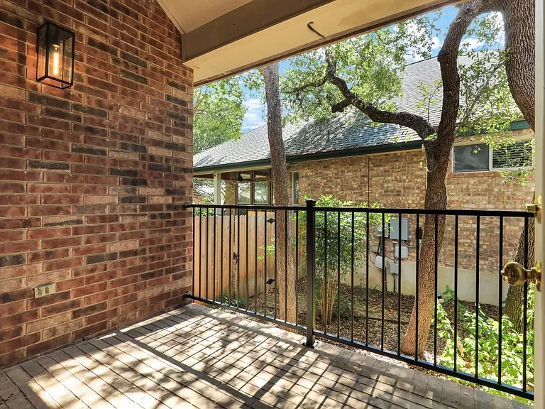Patio/ deck off the kitchen