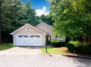 310 Cambridge Dr, Athens, GA 30606