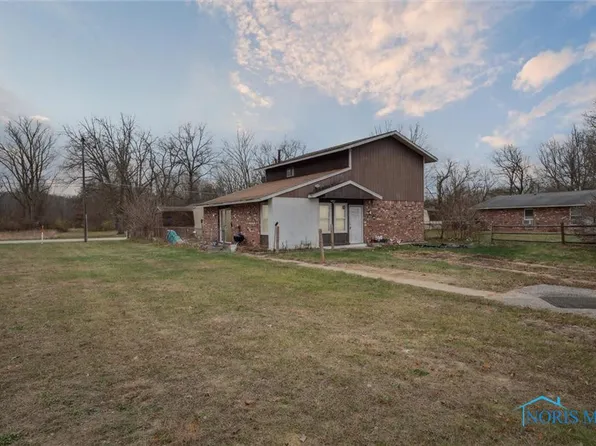 9721 Oak Bend Ave, Holland, OH 43528