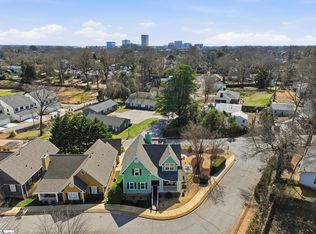 4 Claret Dr, Greenville, SC 29609