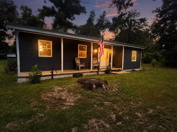 10027 95th Dr, Live Oak, FL 32060