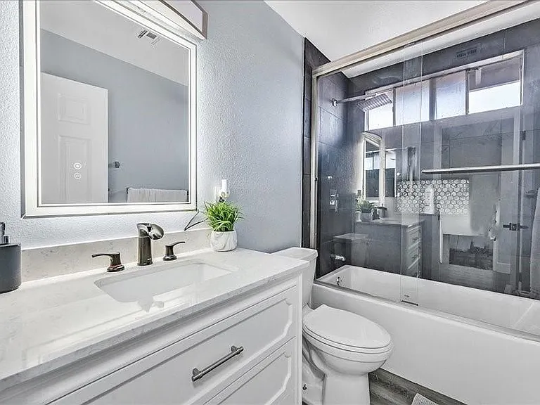 Thor Dr — Photo 9