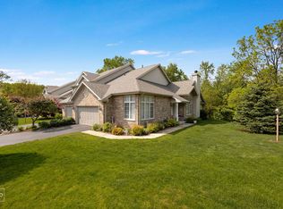 19249 Riegel Rd, Homewood, IL 60430